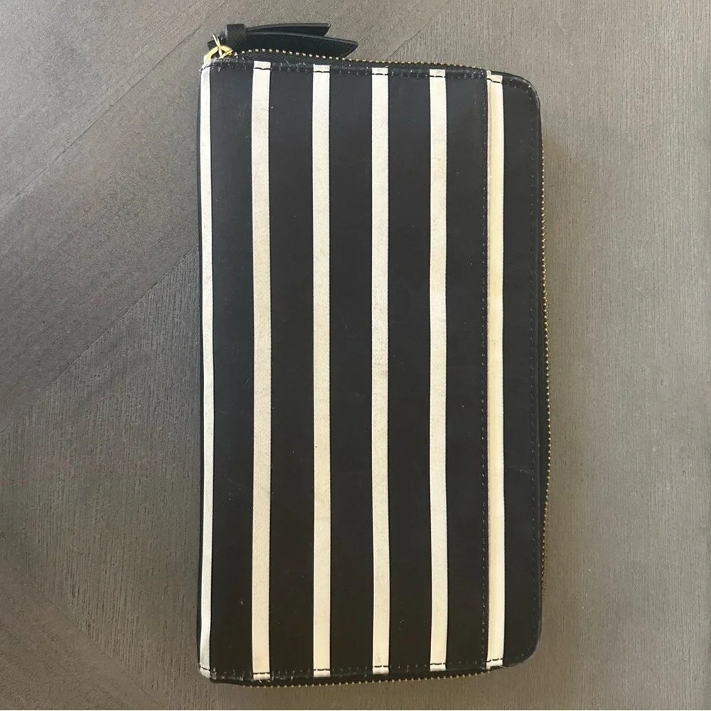 Kate Spade Neda Wilson Road French Black Multi Stripe Zip Wallet